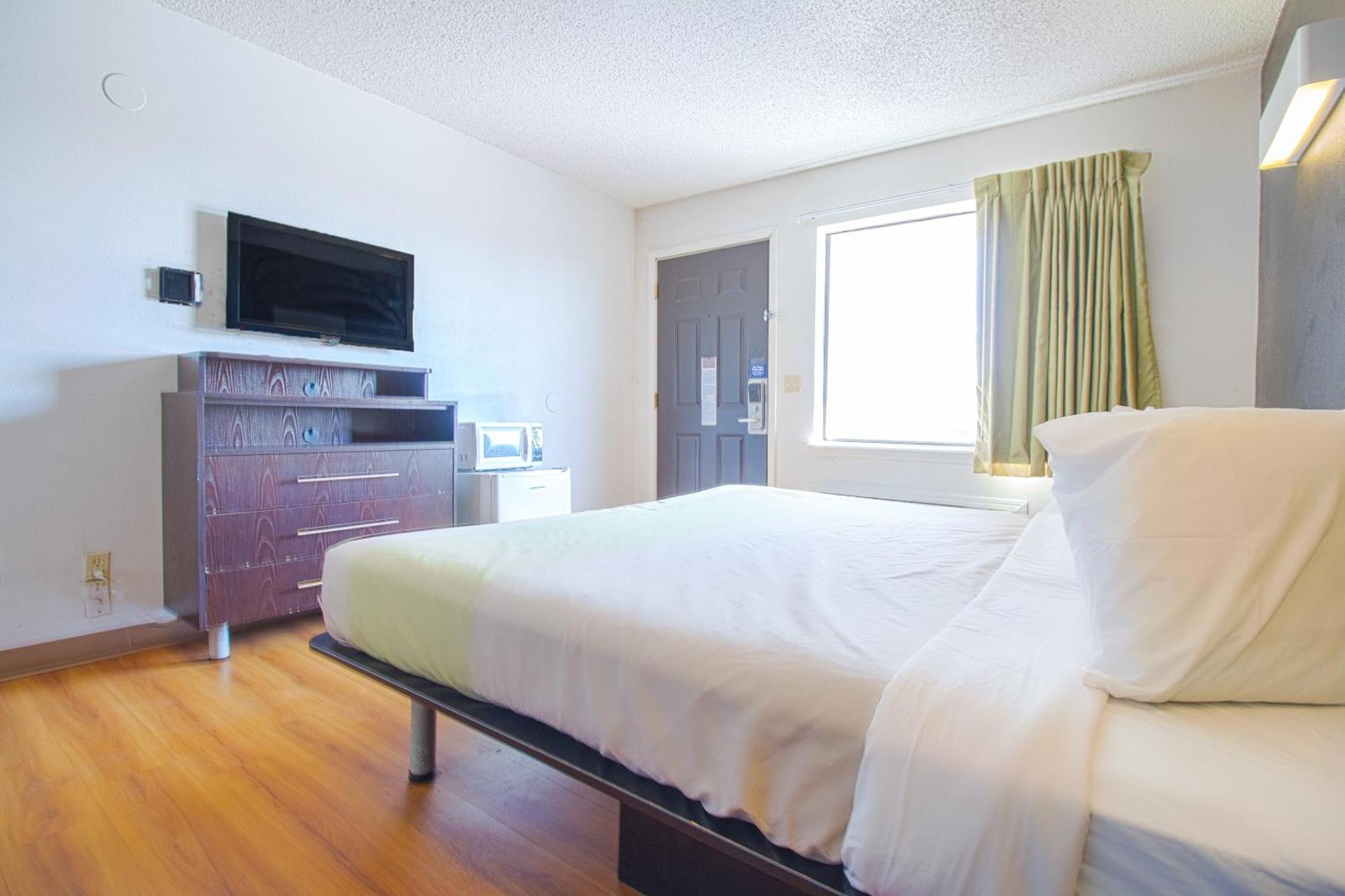 Studio Inn Extended Stay Oklahoma City Airport By Oyo المظهر الخارجي الصورة