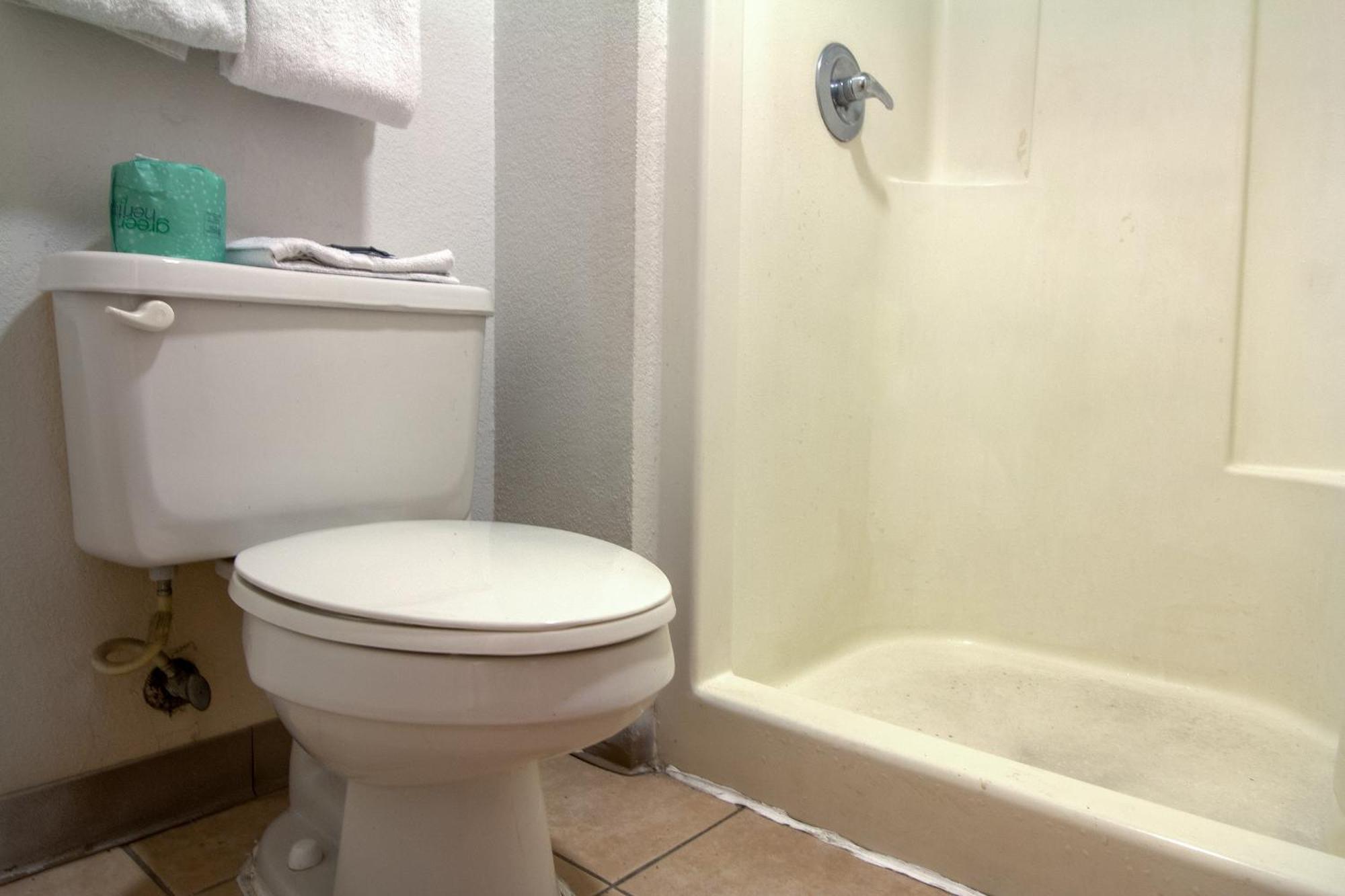 Studio Inn Extended Stay Oklahoma City Airport By Oyo المظهر الخارجي الصورة