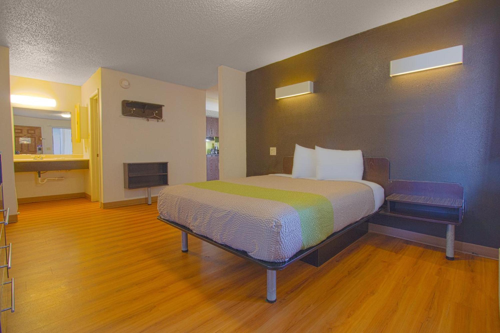Studio Inn Extended Stay Oklahoma City Airport By Oyo المظهر الخارجي الصورة